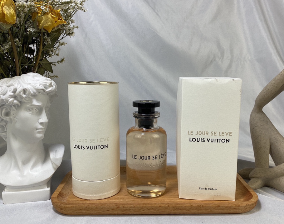 Louis Vuitton "Le Jour Se Leve"