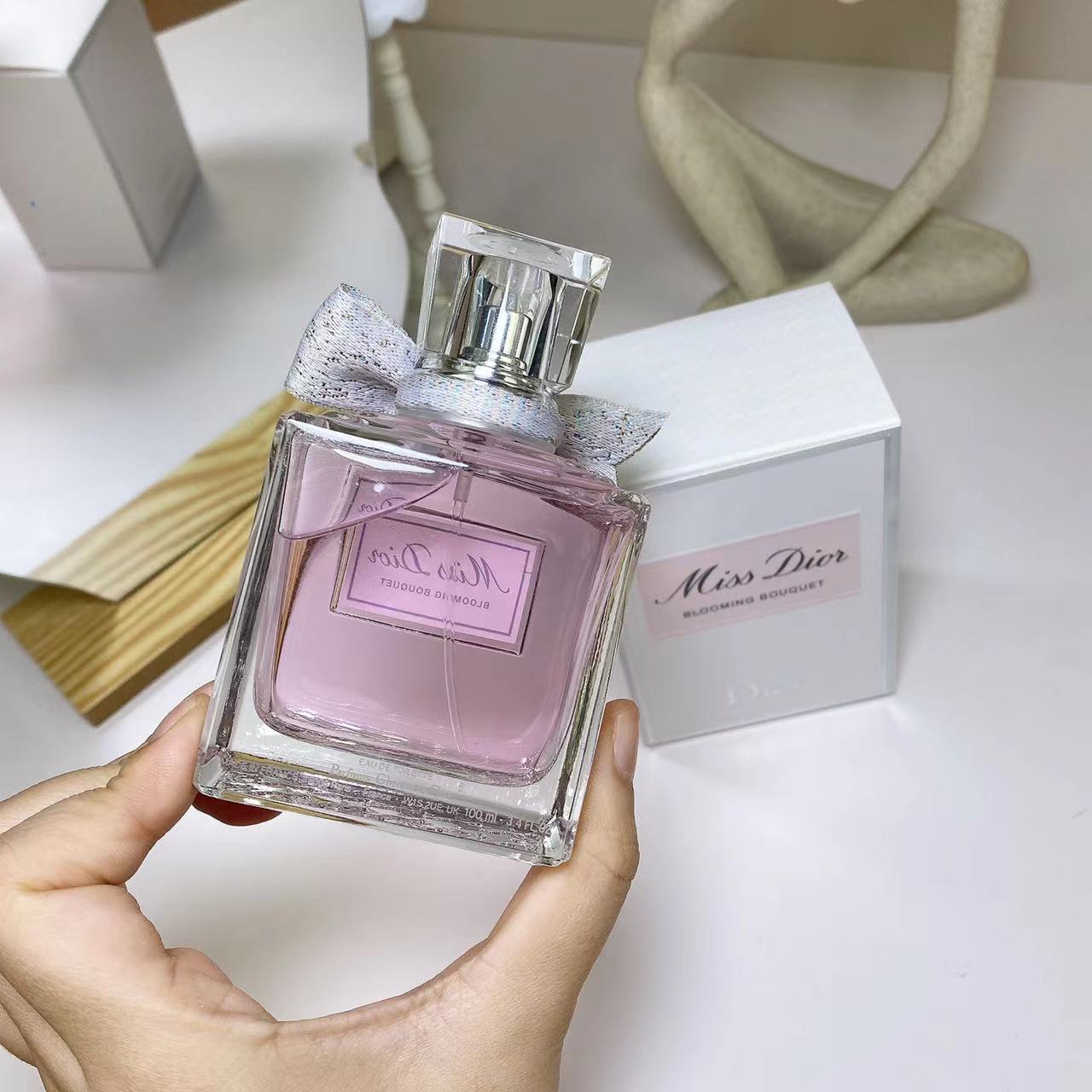 MISS DIOR "BLOOMING BOUQUET"