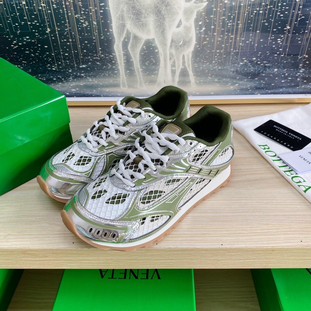 Bottega Veneta "Green and Silver"