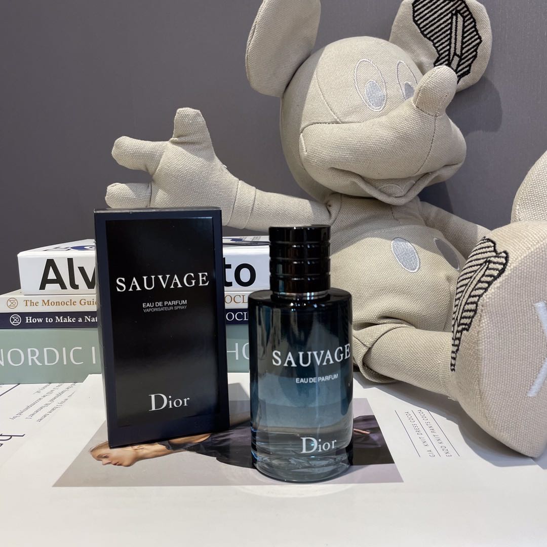 Dior Sauvage "Eau De Parfum"