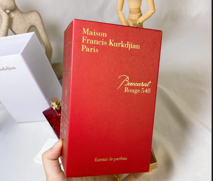 Maison Francis Kurkdjian Paris "Bacarrat Rouge 540"