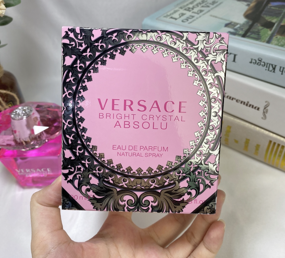 Versace "Bright Crystal Absolu"