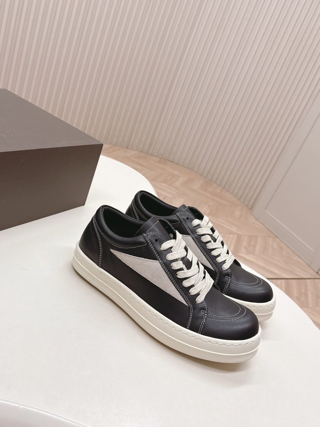 Rick Owens "Black Hollywood Vintage"