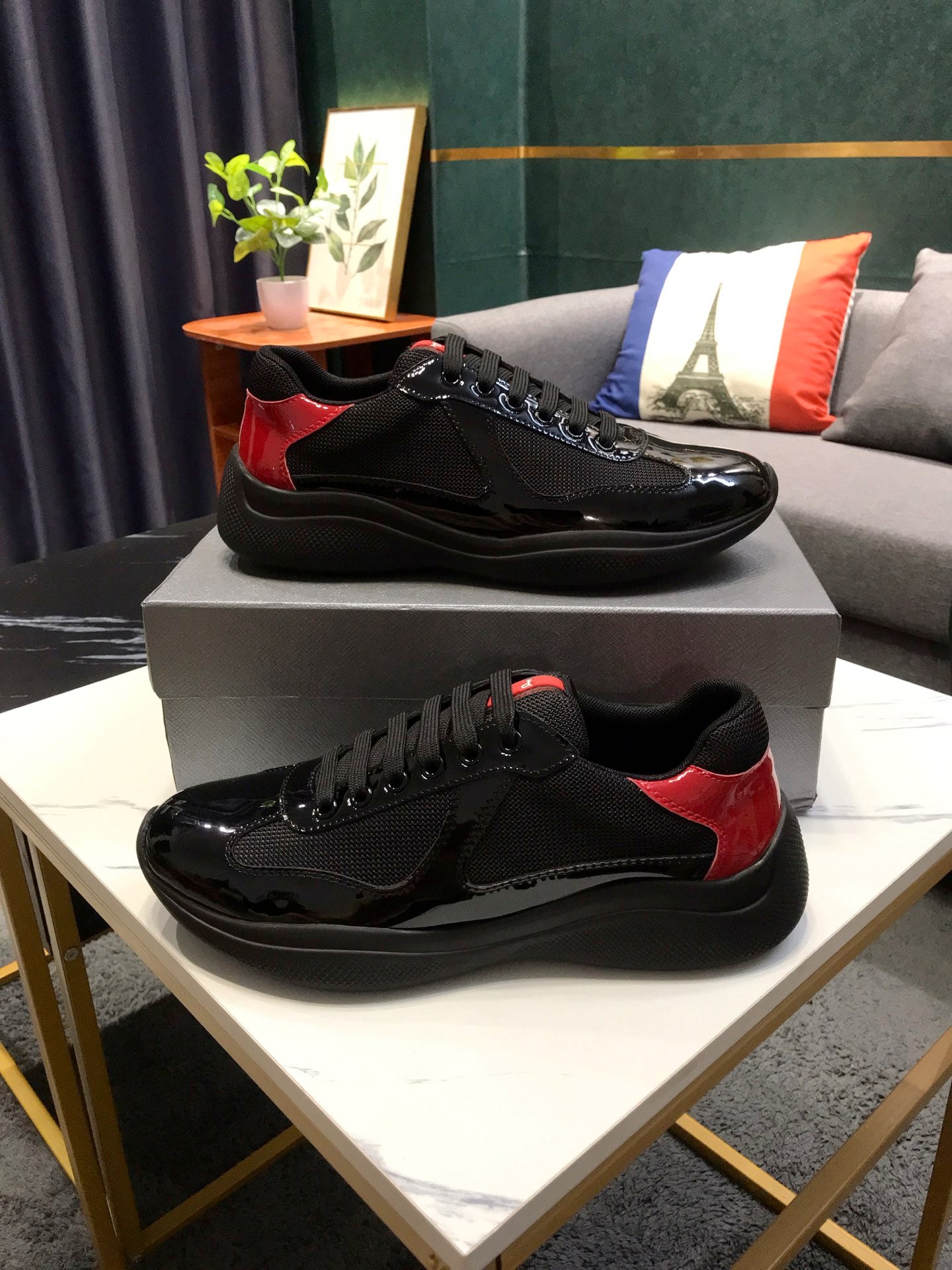 Prada Cup "Black and Red"