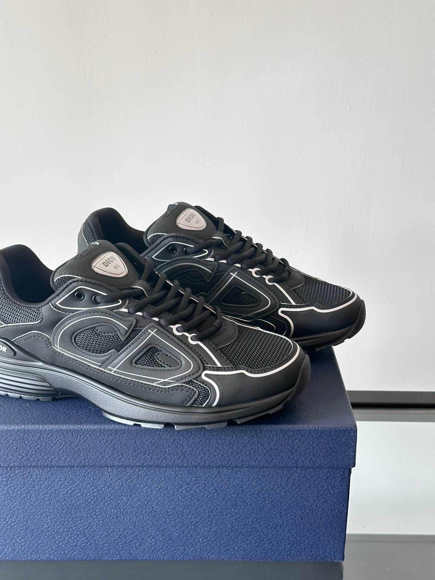 Christian Dior B30 "Black and White"